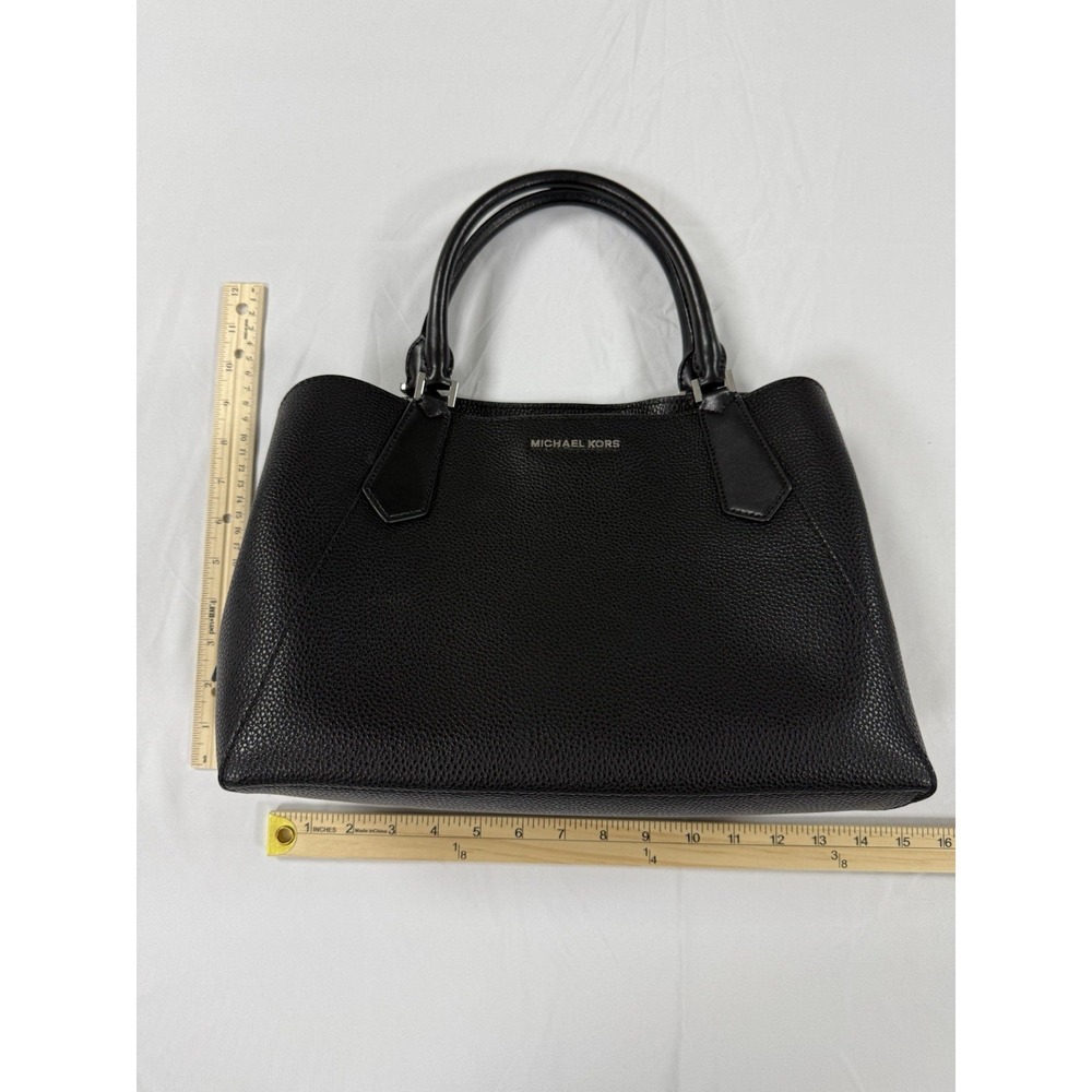 Michael Kors Black Pebbled Leather Shoulder Bag Medium Silver Hardware